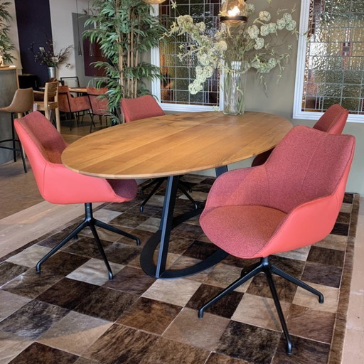 Set of 4 excl. Kiq Armchair with swivel base