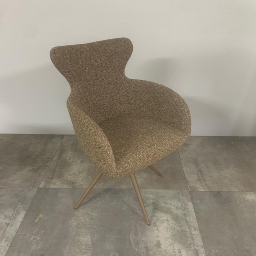 Nio set of 4 – Bert Plantagie, eetkamerstoelen, Plastic, Textile