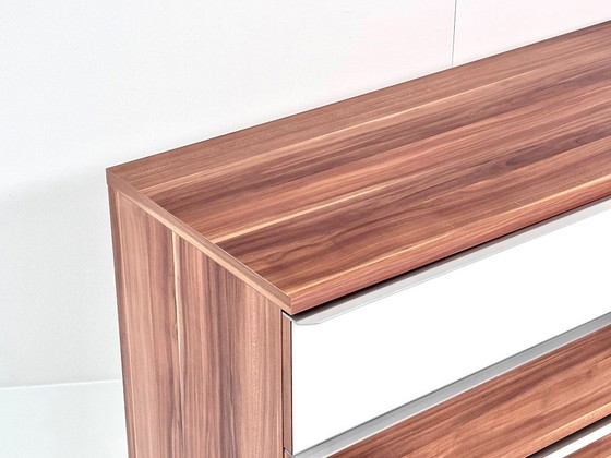 Nolte Möbel Alegro Cassettiera, Noce Macadamia & Vetro Bianco, Cassettiere, Legno, Marrone, Modern (foto 8 di 15)