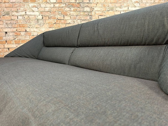 Moroso Volant - Anthrazit | Patricia Urquiola – Sofas, Metal, Textile (photo 7 of 8)