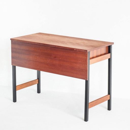 Escritorio antiguo de un cajón. Chapa de caoba y madera maciza de haya. Francia, década de 1960. – bureau (photo 2 of 10)