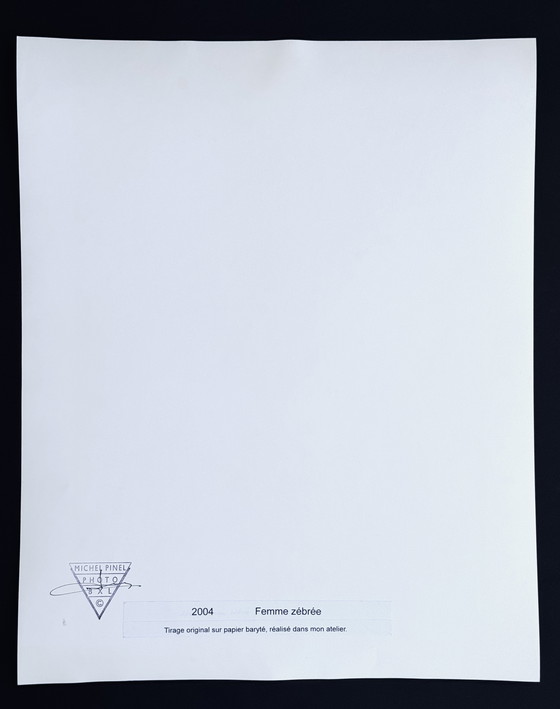 Image 1 of Michel Pinel ( 1949 ) - Grande photographie 50cm x 40cm / Femme zébrée