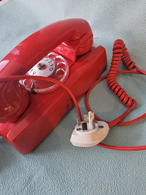 Image 1 of Telefono analogico da parete rosso anni '80