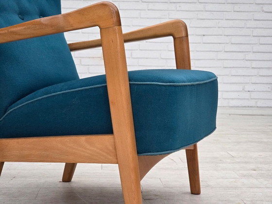 Image 1 of Anni '70, poltrona danese di Fritz Hansen, lana per mobili, legno di faggio laccato.