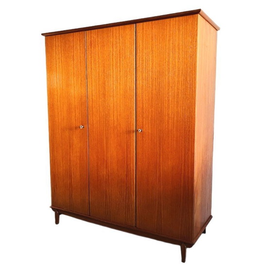 Image 1 of Vintage mid-century Deens design vintage kledingkast driedeurs teak 1960's