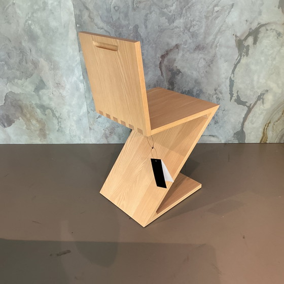 Image 1 of Chaise Zig Zag Cassina Rietveld