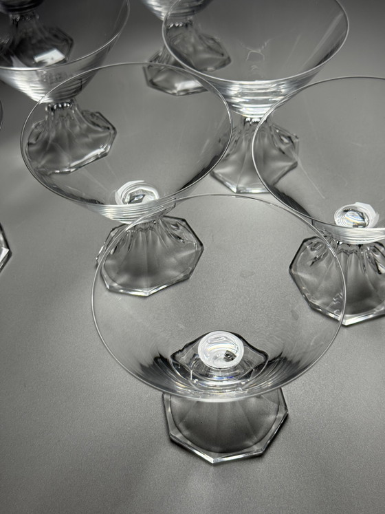 Image 1 of Huit coupes à cocktail/champagne en cristal Art déco attribuées à Val Saint Lambert, Belgique, années 1930