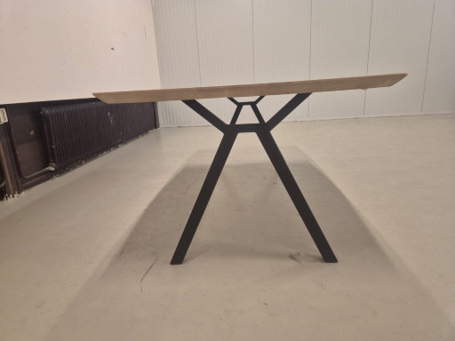 50% SHOWROOM OUTLET - Montel Madison - Dining room table -