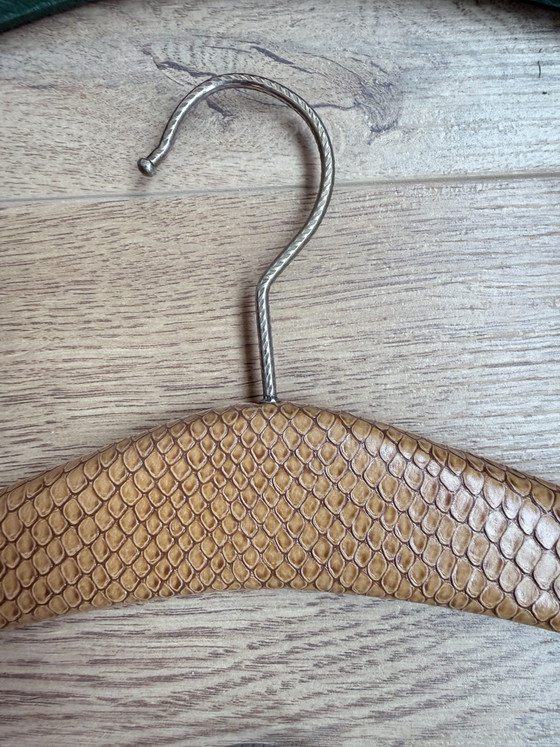 Image 1 of cintres vintage