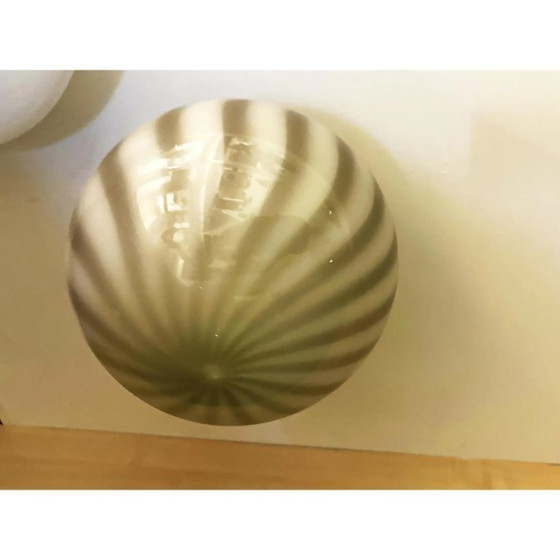 Image 1 of Plafonnier sphérique en verre de Murano blanc laiteux et beige, style années 70