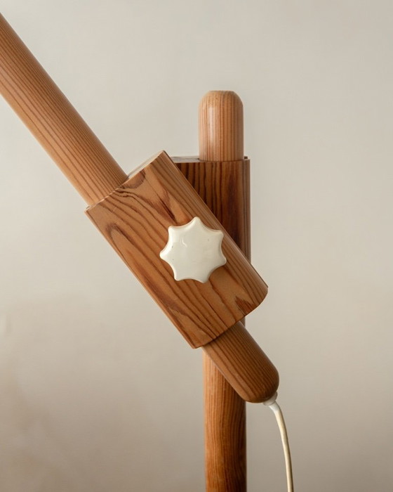 Vintage Deense grenenhouten verstelbare vloerlamp van +LYS Denemarken, jaren 60, Scandinavische moderne (photo 11 of 16)