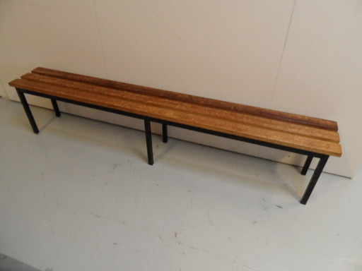 Escritorio escolar vintage