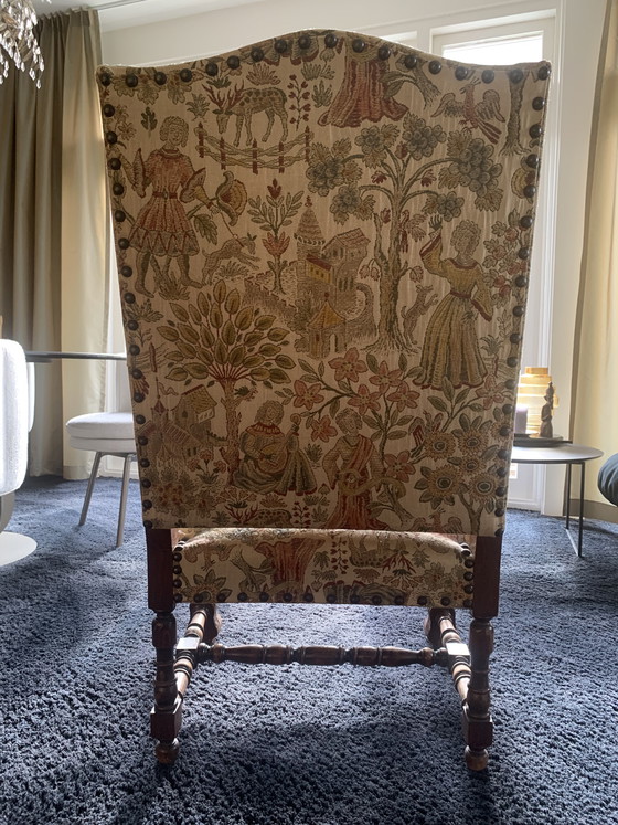 Image 1 of Antiker Ritterstuhl in sehr schönem Zustand