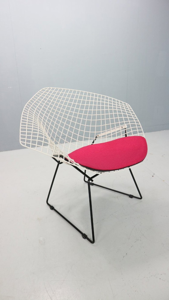 Image 1 of Silla Diamond de Harry Bertoia en metal blanco y negro y nuevos asientos años 60
