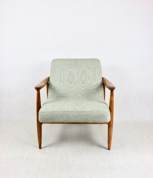 Fauteuil vintage GFM 300-202 en bouclé vert par J. Kedziorek, 1970
