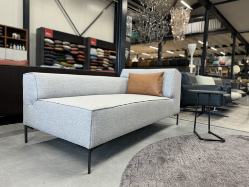 Design auf Stock Bloq Chaise Longue Bank Milton Surf