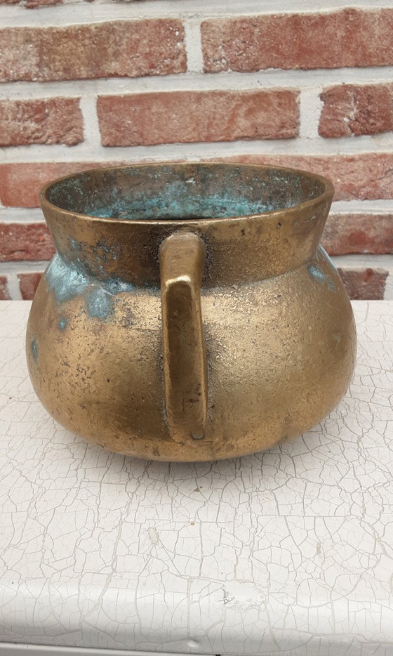 Image 1 of Antieken bronzen kookpot , +/- 1830 , heel goed.