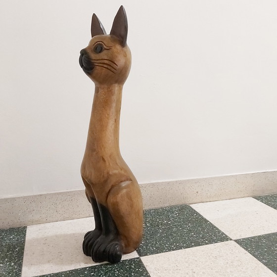 Image 1 of Beautiful big cat in wood carving