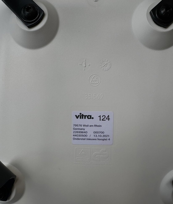 Image 1 of 4 x Vitra Eames DSW - Ahorn weiß