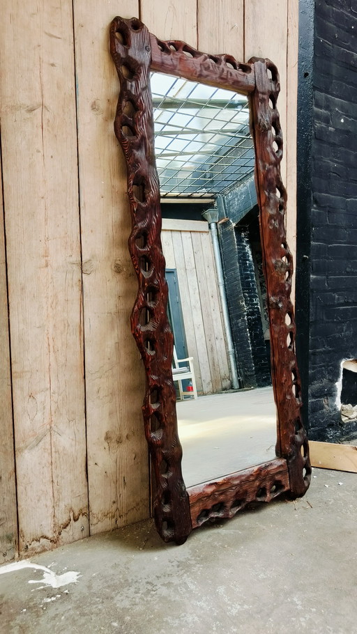 Miroir brutaliste vintage sculpté à la main en Forêt-Noire