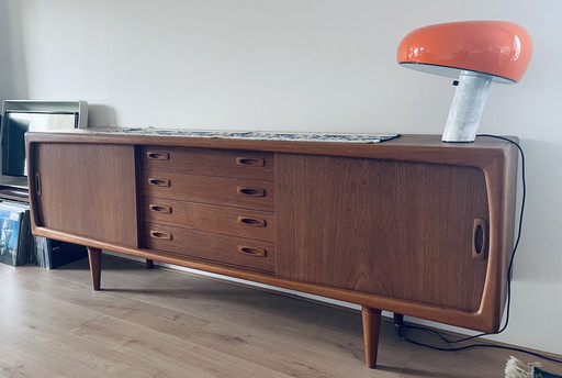HP Hansen Dressoir