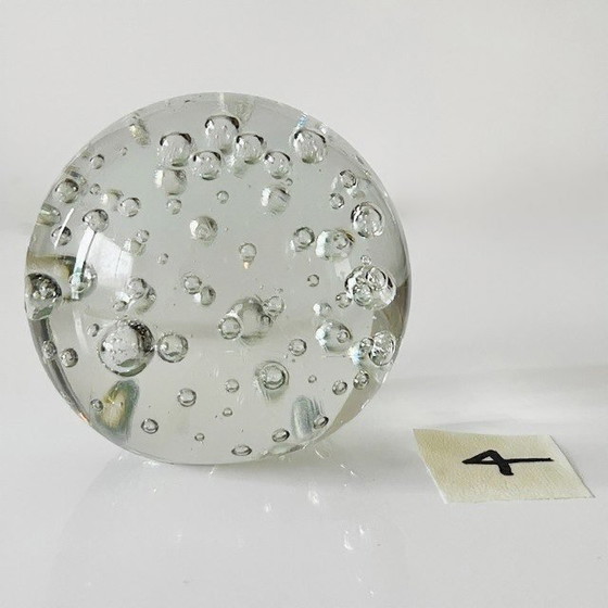 Image 1 of Fermacarte sferico vintage con bolle di cristallo trasparenti da 5,5 cm