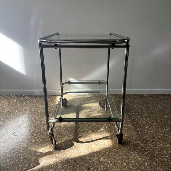 Image 1 of Carrito Bauhaus de metal cromado y cristal, década de 1930, Países Bajos