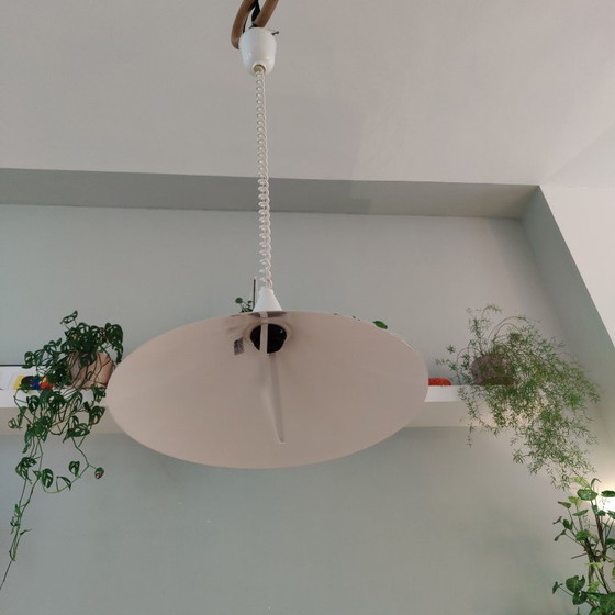 Image 1 of Witte t710 trekpendellamp, model heksenhoed