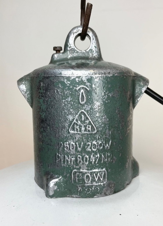 Image 1 of Industrial White Enamel Industrial Lamp with Cast Aluminium Top from EOW, 1950s
