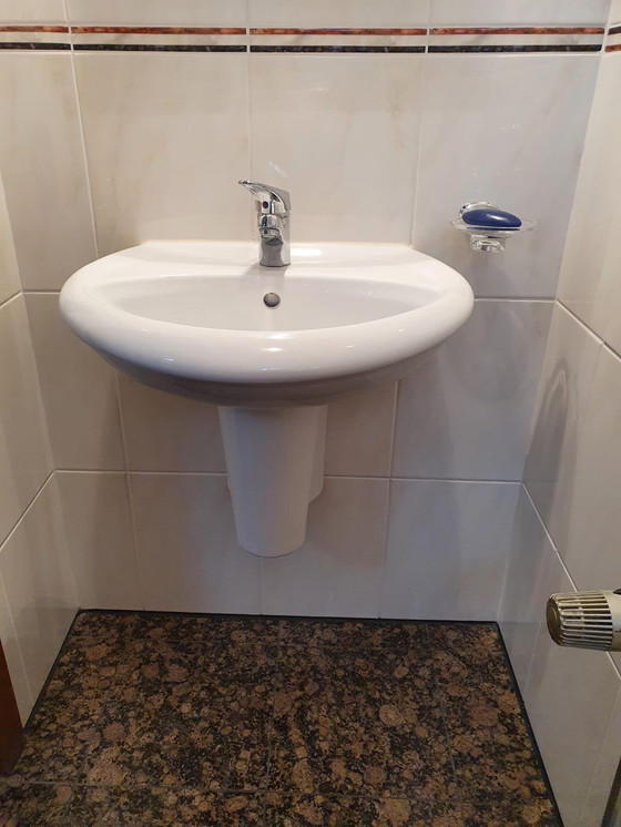 Image 1 of Lavabo di Villeroy &amp; Boch in bianco