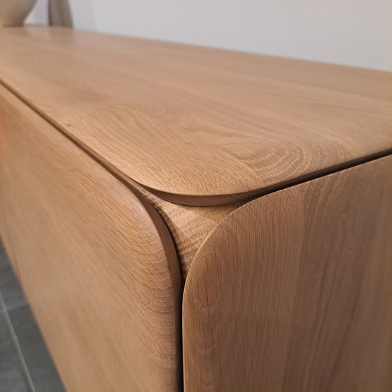 Image 1 of buffet Artisan Cloud