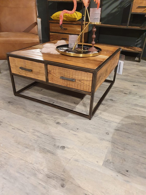 Image 1 of Feelings Elba Couchtisch