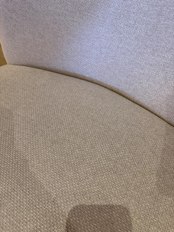 Image 1 of DYYK - Sillón beige con patas de madera de roble