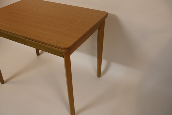 Image 1 of Tavolo da pranzo vintage allungabile in legno