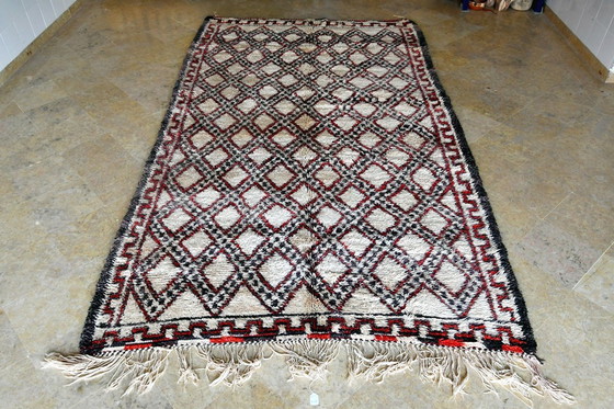 Image 1 of Tapis marocain vintage Beni Ourain - Crème et rouge - 320 x 180 cm