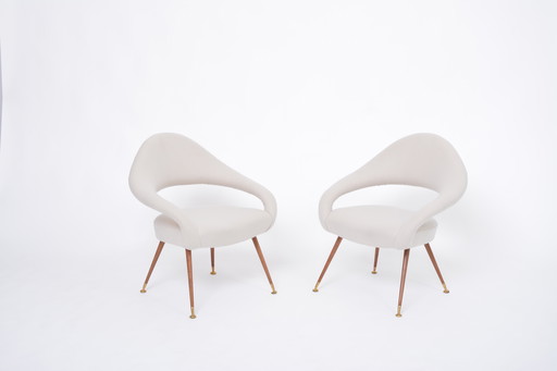 Paar zeldzame Italiaanse Mid Century Lounge Chairs in de stijl van Model DU 55 P van Gastone Rinaldi