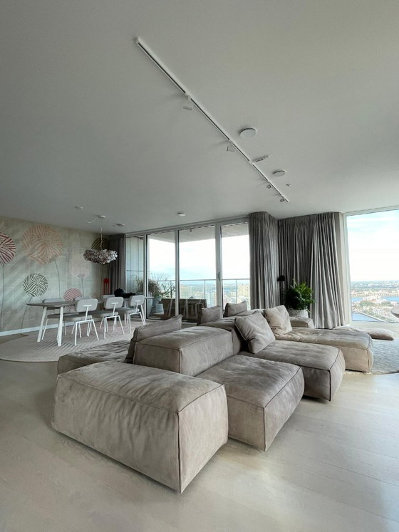 Living Divani Extrasoft (Piero Lissoni) | 11 Elementi | Nubuck Marron – Divani modulari, Pelle (photo 7 of 10)