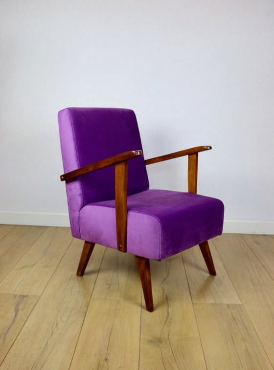 Image 1 of Vintage loft fauteuil van paars fluweel - 2 stuks beschikbaar