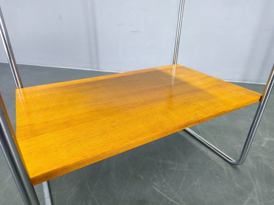 Image 1 of Mesita auxiliar de acero tubular estilo Bauhaus, inspirada en Marcel Breuer, década de 1930.