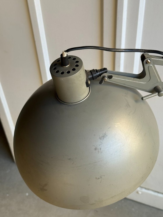 Lampada da terra in metallo grigio con molle - Stile industriale – Lampade da terra (photo 10 of 15)