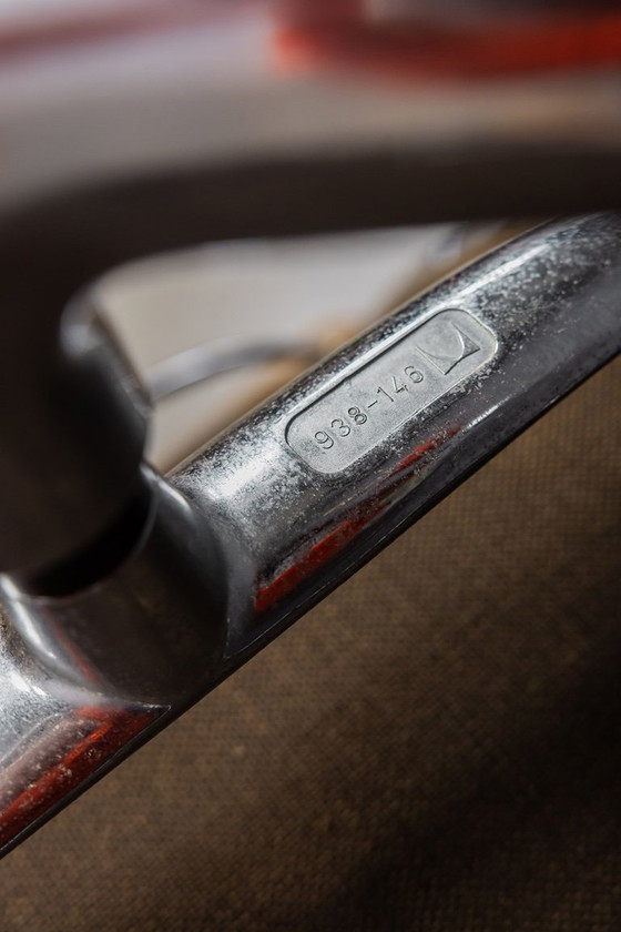 Image 1 of Poltrone lounge Eames EA216, 2 pezzi