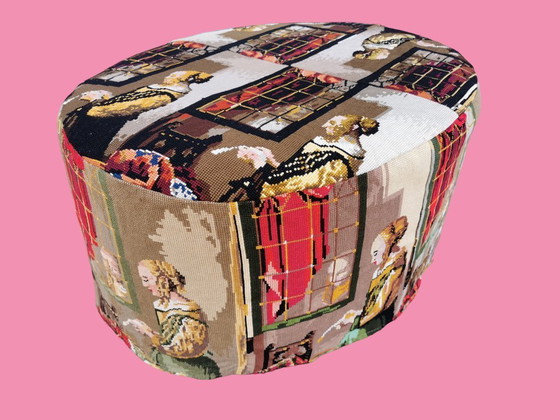 Image 1 of Cover for an oval pouf by Vermeer "Woman at window".