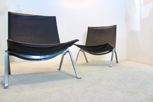 Paar Poul Kjærholm PK22 Loungestoelen in bruin leer voor Fritz Hansen, Denemarken