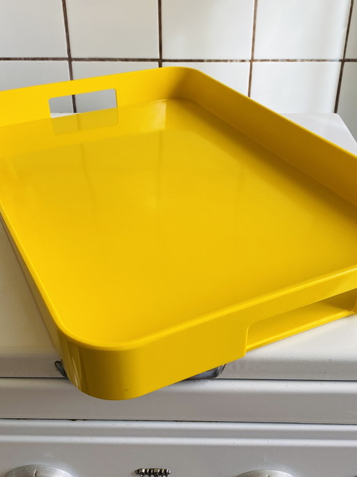 Zak ! Plateau design jaune vif
