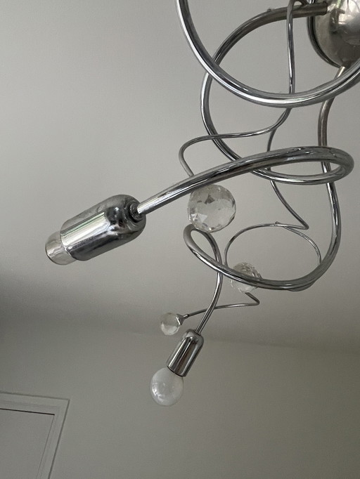 Silver chandelier with 6 light sources and crystal balls