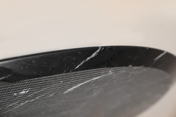 Originele Ronde Knoll Tulip Eettafel (137cm) in Nero Marquina Glanzend in Nieuwstaat!! Eero Saarinen (photo 10 of 15)