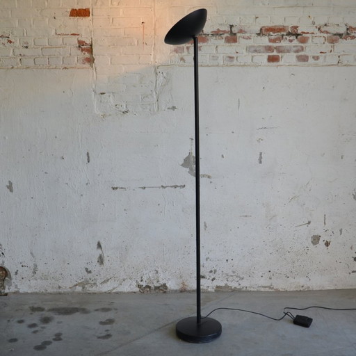 1x Schalen-Stehleuchte