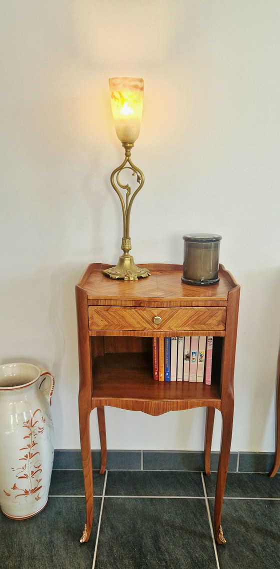 Image 1 of Pair of Louis XV style bedside tables - Rosewood marquetry