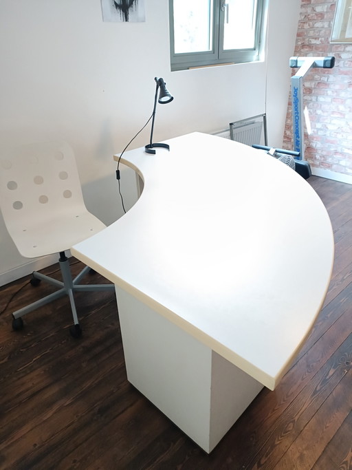 Osvaldo Borsani & Eugenio Gerli. Scrivanie, Tecno, Italia – bureau, Plastic, Wood