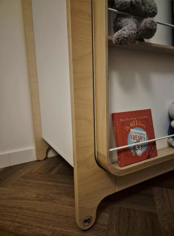 Image 1 of Garde-robe Rafa Kids - Élégante et pratique !